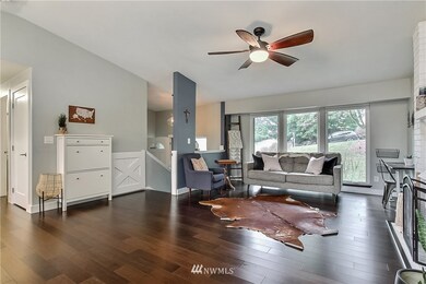 6805 Twin Hills Dr W, University Place, WA 98467 - photo 3