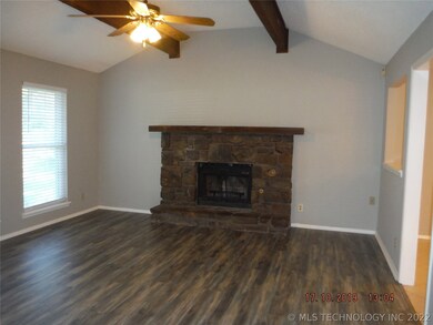 Living room - all new flooring!
