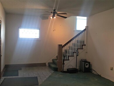 Living Room, foyer . . .