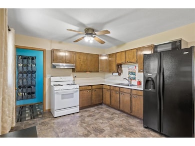 9457 Saratoga Ln N, Maple Grove, MN 55369 - photo 7