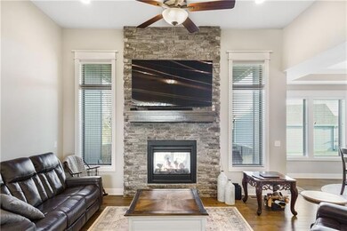 Two sided fireplace