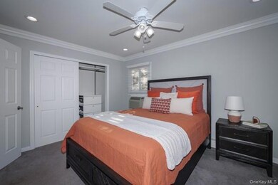 675 Conklin St unit 5A, Farmingdale, NY 11735 - photo 7