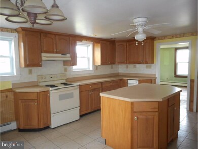 255 Harrisonville Rd, Swedesboro, NJ 08085 - photo 2