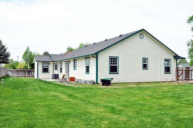 445 Autumn Dr, Nampa, ID 83686 - photo 4