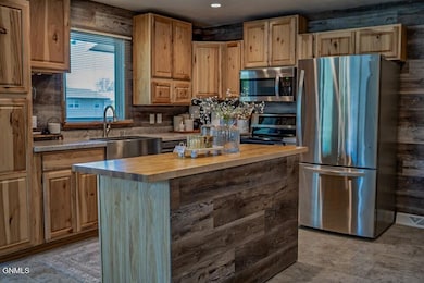 1511 S 3rd Edit MLS-18