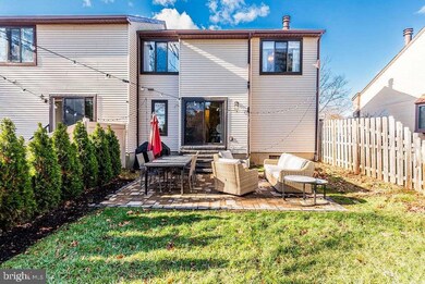 135 Windham Ct, Newtown, PA 18940 - photo 4