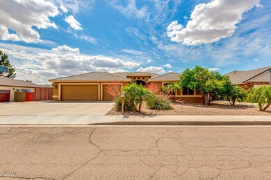 824 N Gentry, Mesa, AZ 85213 - photo 3
