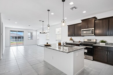 Kitchen/Great Room View to Back Patio