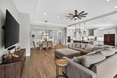 5519 Madrigal Way, Apollo Beach, FL 33572 - photo 4