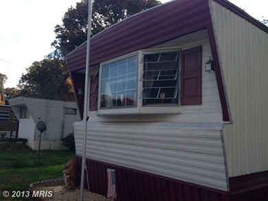 5468 Hallowing Point Rd, Prince Frederick, MD 20678 - photo 2