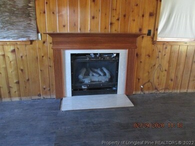 897 Stoneykirk Dr, Fayetteville, NC 28314 - photo 4