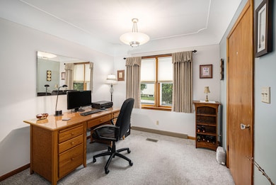 807 Maple St, Manistee, MI 49660 - photo 6