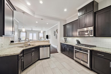 The kitchen (13x11) is well designed, clean, and p
