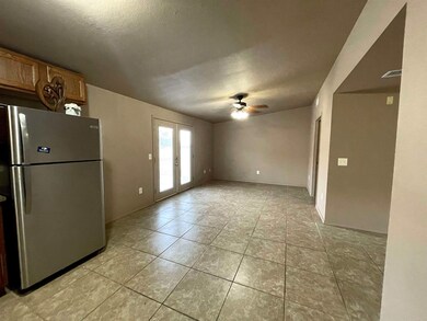 2404 Abbott Ave, Alamogordo, NM 88310 - photo 7