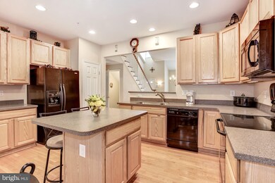 207 Teapot Ct, Reisterstown, MD 21136 - photo 7