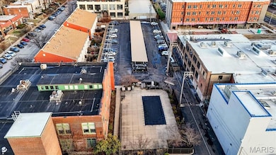 4242 Laclede Ave unit 203, Saint Louis, MO 63108 - photo 3