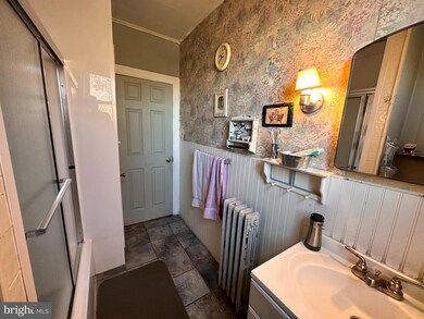 2578 Baird Blvd, Camden, NJ 08105 - photo 5