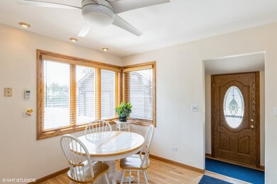 3908 Redwing Ct, Rolling Meadows, IL 60008 - photo 6