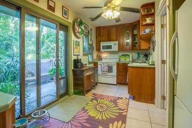 Kitchen (rear)