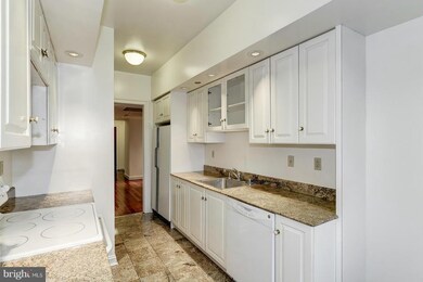 2229 Bancroft Place NW unit 403, Washington, DC 20008 - photo 7