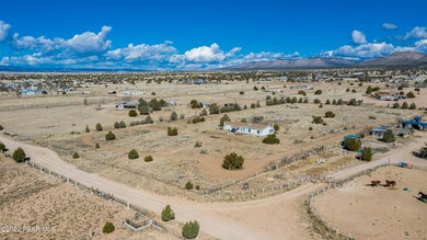 450 W Eleanor Rd, Paulden, AZ 86334 - photo 5