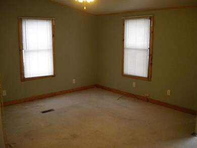 2801 Warren St, Elkhart, IN 46516 - photo 7