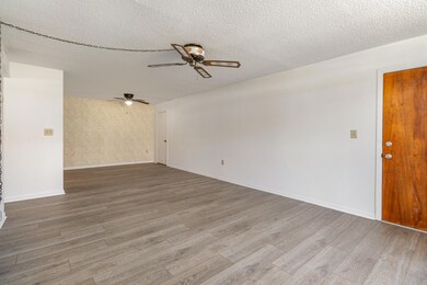 002_i77a1852-edit