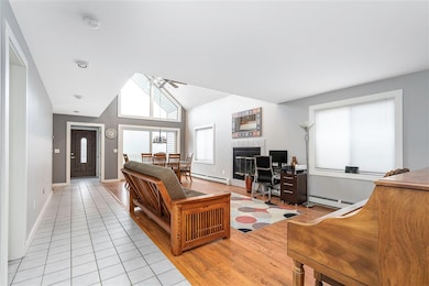 150 Merrimack St, Hooksett, NH 03106 - photo 5