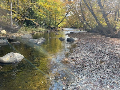 Temple Tream - down stream
