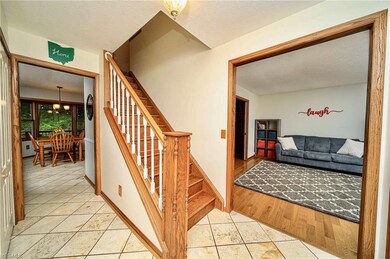 8035 Monterey Dr, Willoughby, OH 44094 - photo 2