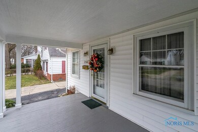 2146 Mansfield Rd, Toledo, OH 43613 - photo 2