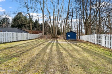 8 Weathercrest Dr, Schenectady, NY 12302 - photo 5