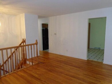 Livingroom2