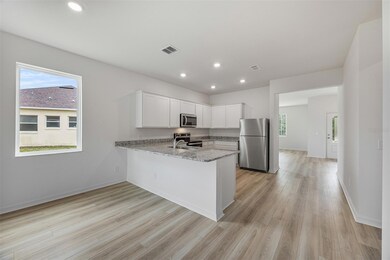 385 Begonia Ct, Poinciana, FL 34759 - photo 4