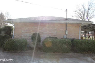 3970 S York Hwy, Jamestown, TN 38556 - photo 7