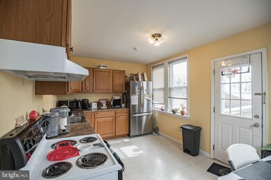 30 E Scott St, Riverside, NJ 08075 - photo 3