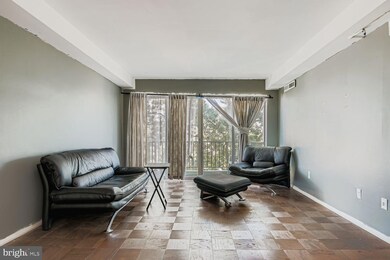 The Imperial unit 305, Baltimore, MD 21215 - photo 6