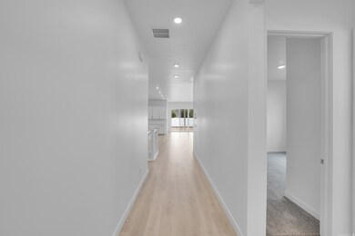 263 E Polaris Dr unit 104, Saratoga Springs, UT 84045 - photo 2