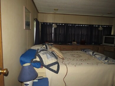 3 Zealand Park unit 3, Seabrook, NH 03874 - photo 6