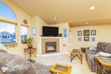 Living Room 20191206-DW-3622-SMALL