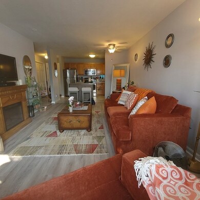 20 Heaths Ct unit 410, Lynn, MA 01905 - photo 4