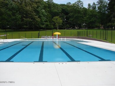 Lot 36 Oak Hill Rd, Fawn Lake Forest, PA 18428 - photo 5