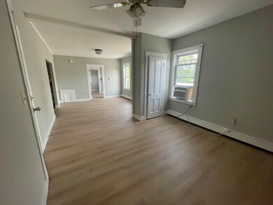 37 Killington Ave unit 4, Rutland, VT 05701 - photo 2