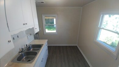 4503 San Jose Ln, Columbus, OH 43213 - photo 7