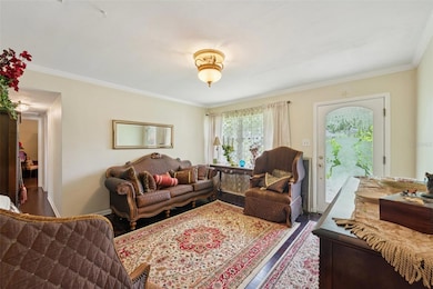 1085 3rd St N, Safety Harbor, FL 34695 - photo 2