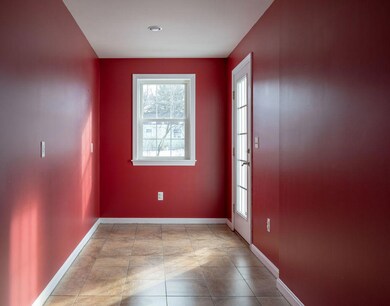 008_69craigiest_breezeway1