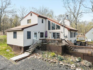 206 Mockingbird Ct, Bushkill, PA 18324 - photo 2