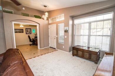 Graythorn Ave (9)