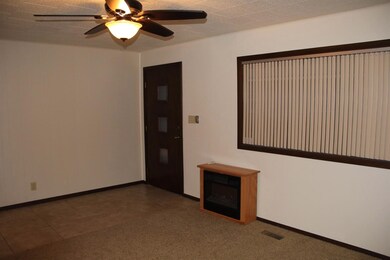 202 S Jackson St, Hugoton, KS 67951 - photo 7