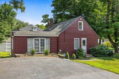 13 Florence St, Hudson, MA 01749 - photo 2